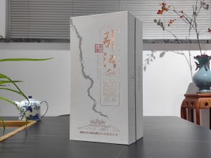 引江酒-扬州 书本酒盒包装